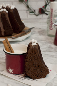 Bundt cake de chocolate caliente especiado